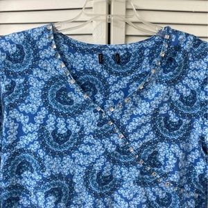 Women’s Top (Size L)